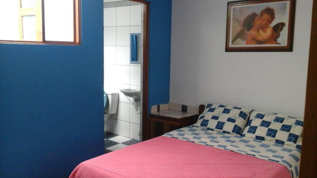 Hostal Yaki Lima Bilik gambar